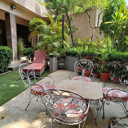 Homestay In Connaught Place New Delhi Exteriör bild